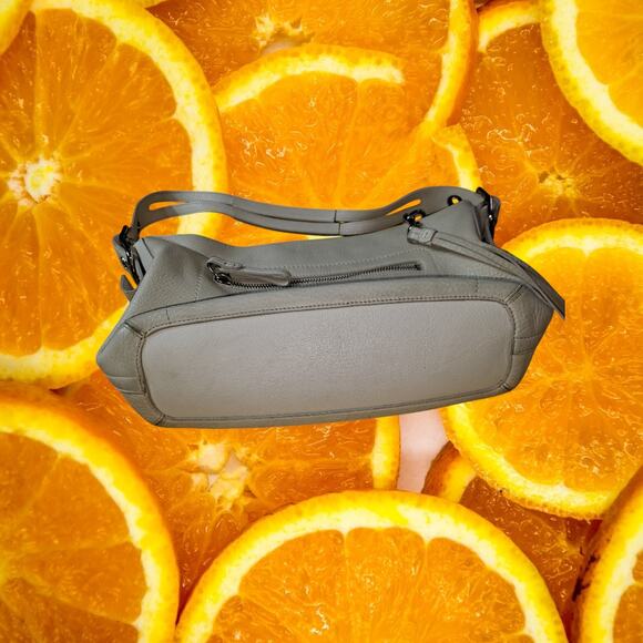 Coach Hobo Beige Leather Shoulder Handbag F21088 - Picture 3 of 6